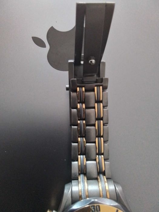 Relogio Omega Seamaster titanio e ouro ros