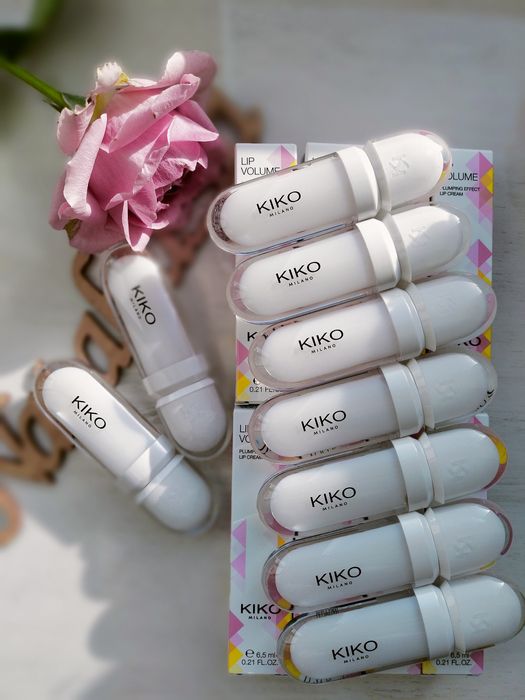 Блиск для губ з ефектом збільшення об'єму Kiko Milano Lip Volume. Туш