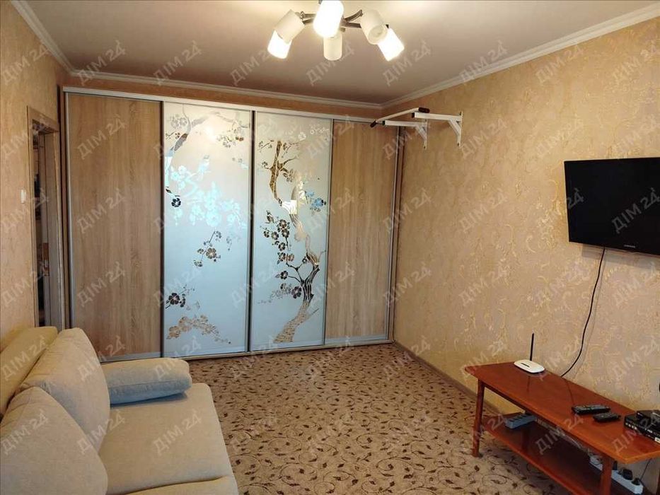 Однокімнатна квартира на Садах 2