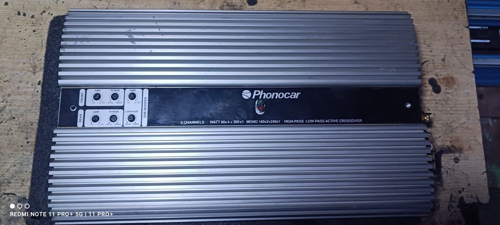 Автомобльный усилитель Phonocar PH 545.