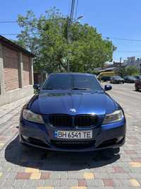 Продам BMW 3 Series 2010