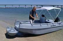 BARCO WHALY 455 R COM MOTOR DE 40 CV