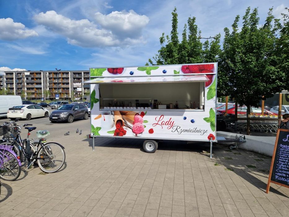 Sprzedam przyczepę do sprzedaży lodów