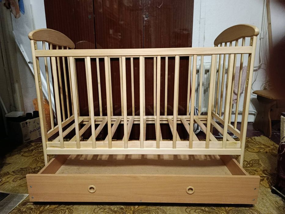 Дитяче ліжко Наталка. В гарному стані