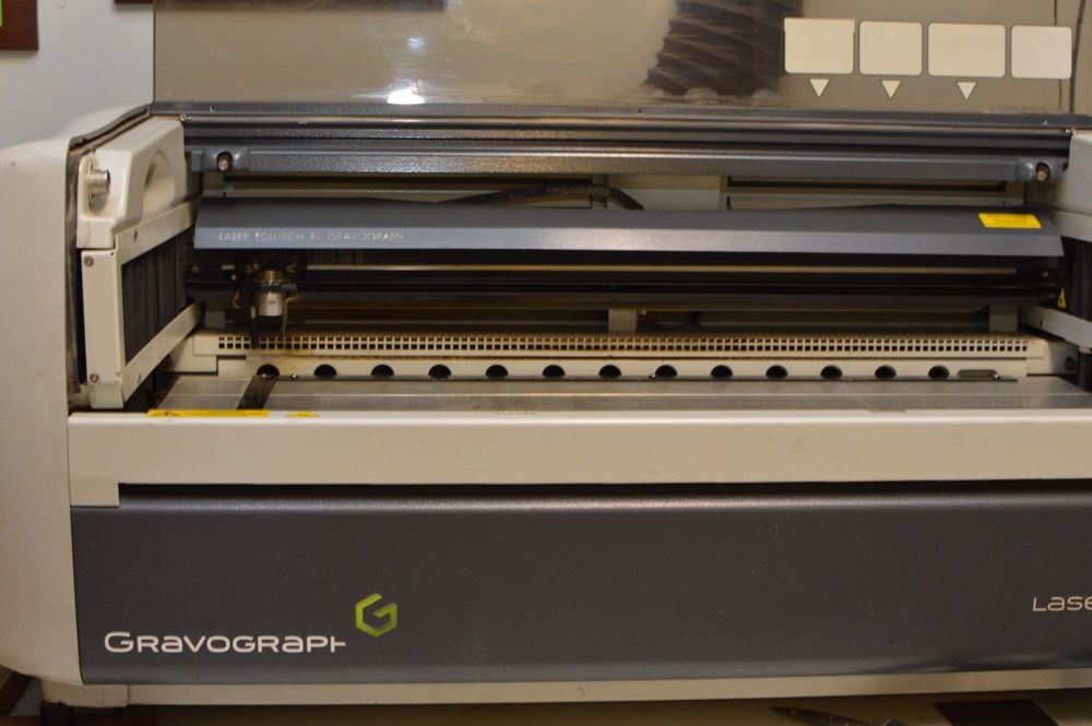 Gravograph LS100EX – laser CO₂