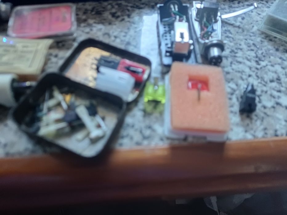 Cabeças e agulhas para gira discos!