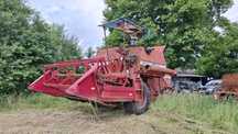 Kombajn zbożowy Massey Ferguson MF 186