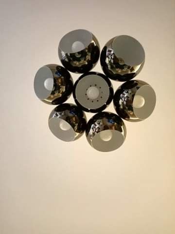 Stylowa lampa czarna 7 kloszy marki beliani metalowa wisząca OLZA