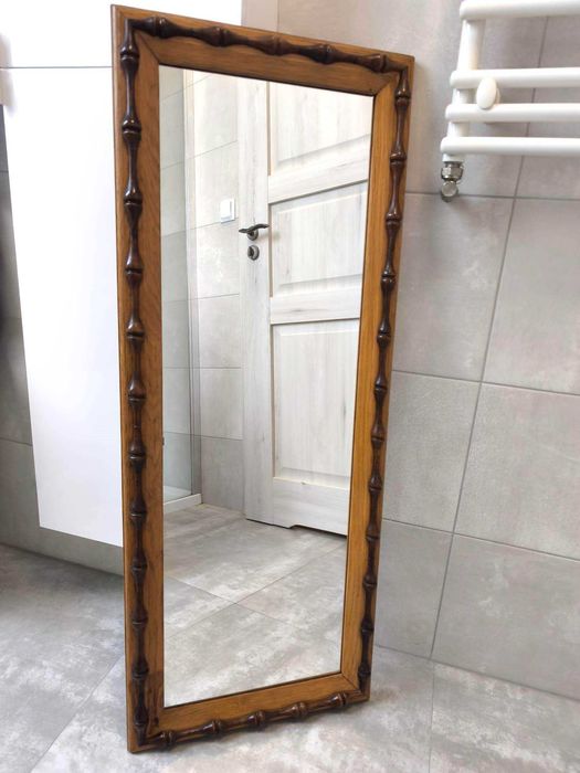 Lustro vintage retro PRL, drewniana rama, wymiar 110,5 x 44 cm