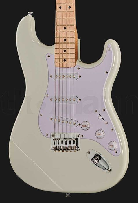 Нова електрогітара Squier Sonic Strat HT Arctic White