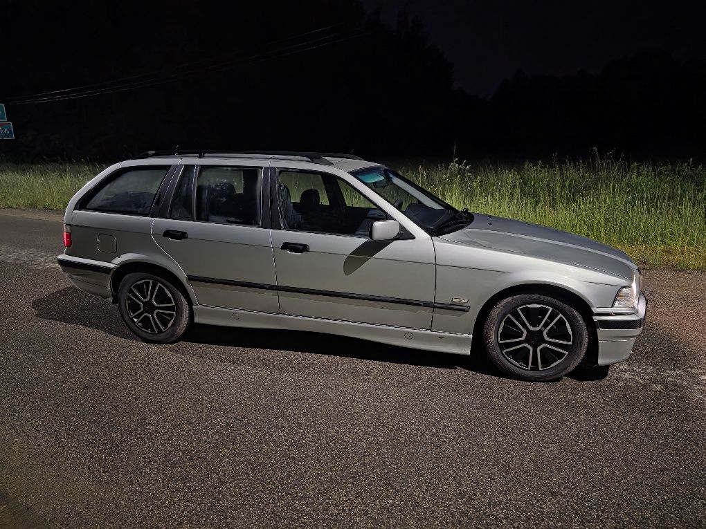 Bmw e36 318tds Klima/Sporty/Szyperdach/tempomat/zamiana