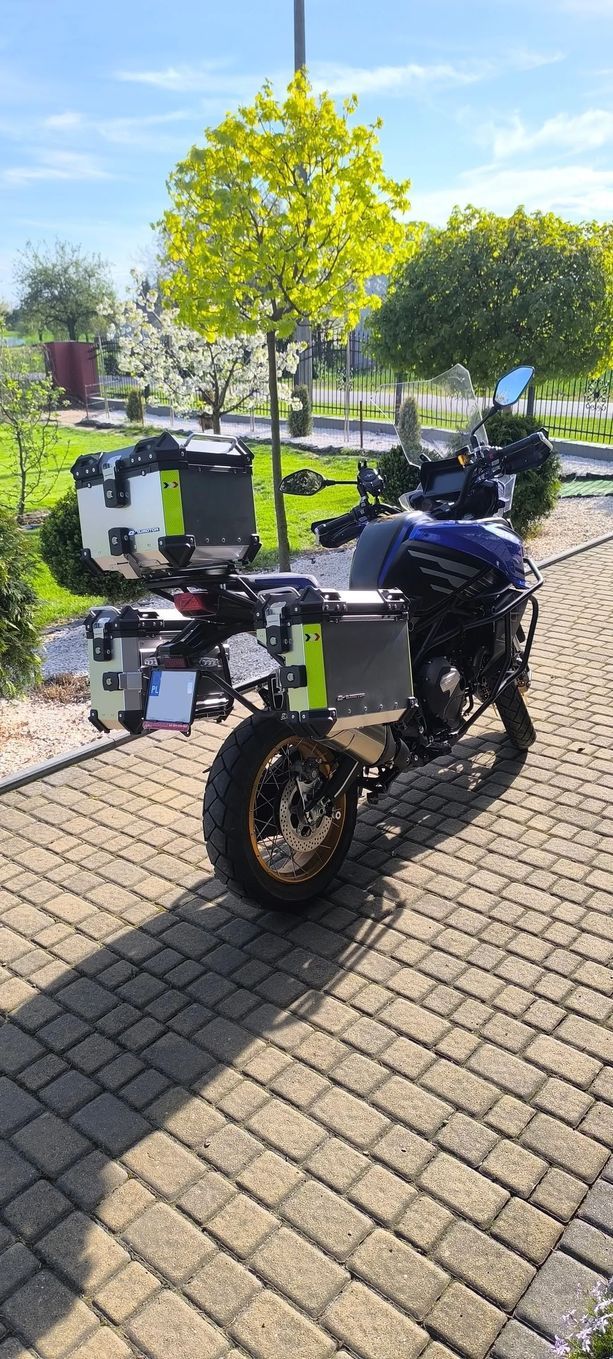QJMOTOR SRT 800SX SRT800SX świeżo po przeglądzie w ASO stan idealny z dodatkami