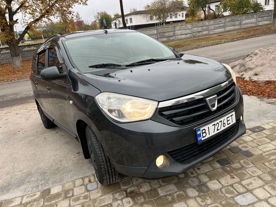 Дачія лоджі 1.6 газ 3х рядна