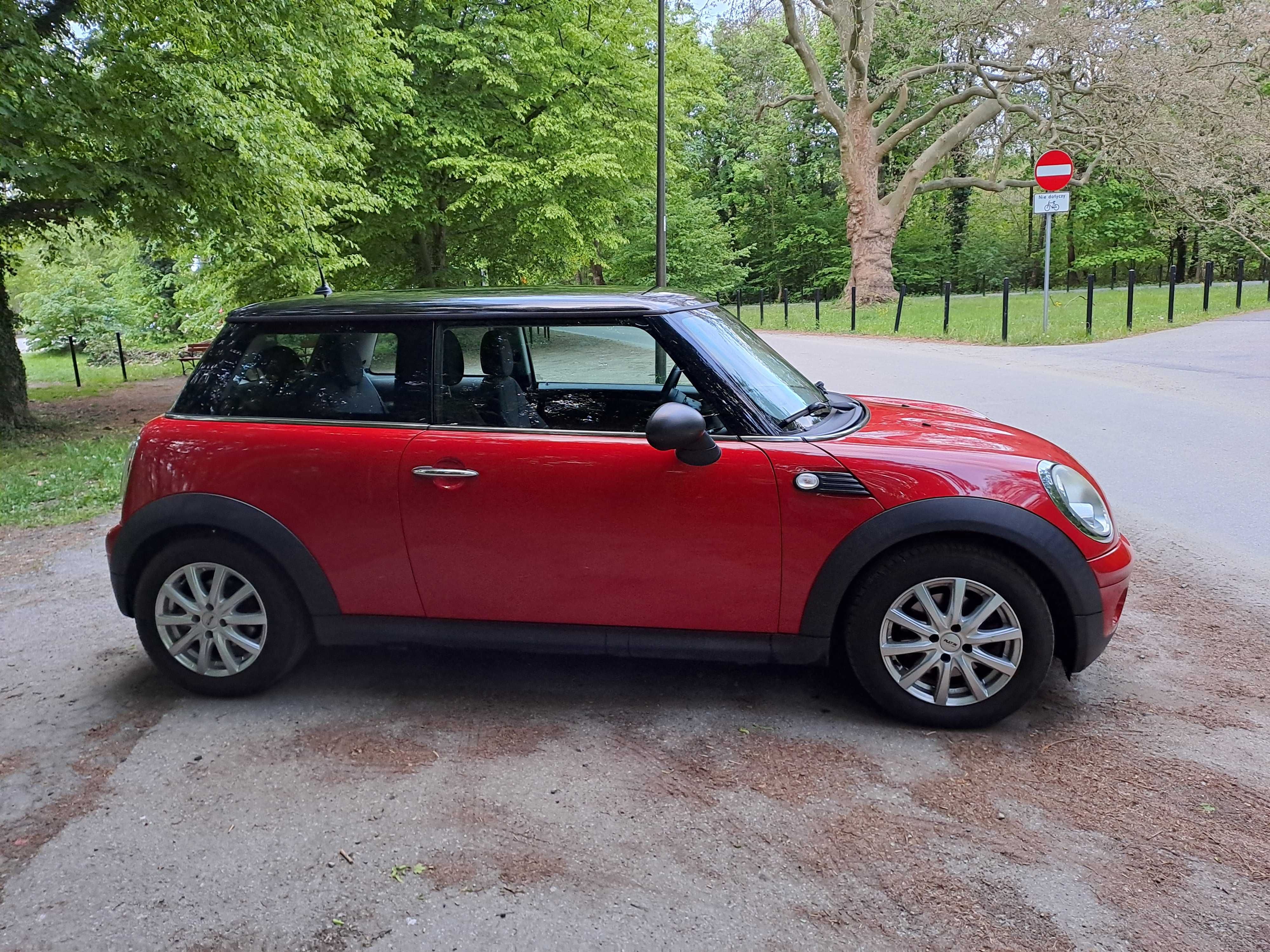 Mini Cooper One Chili Red !Doinwestowany !