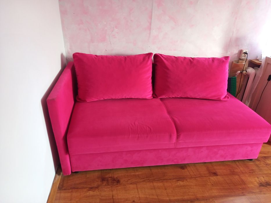 Pilnie sprzedam łóżko dla dziewczynki