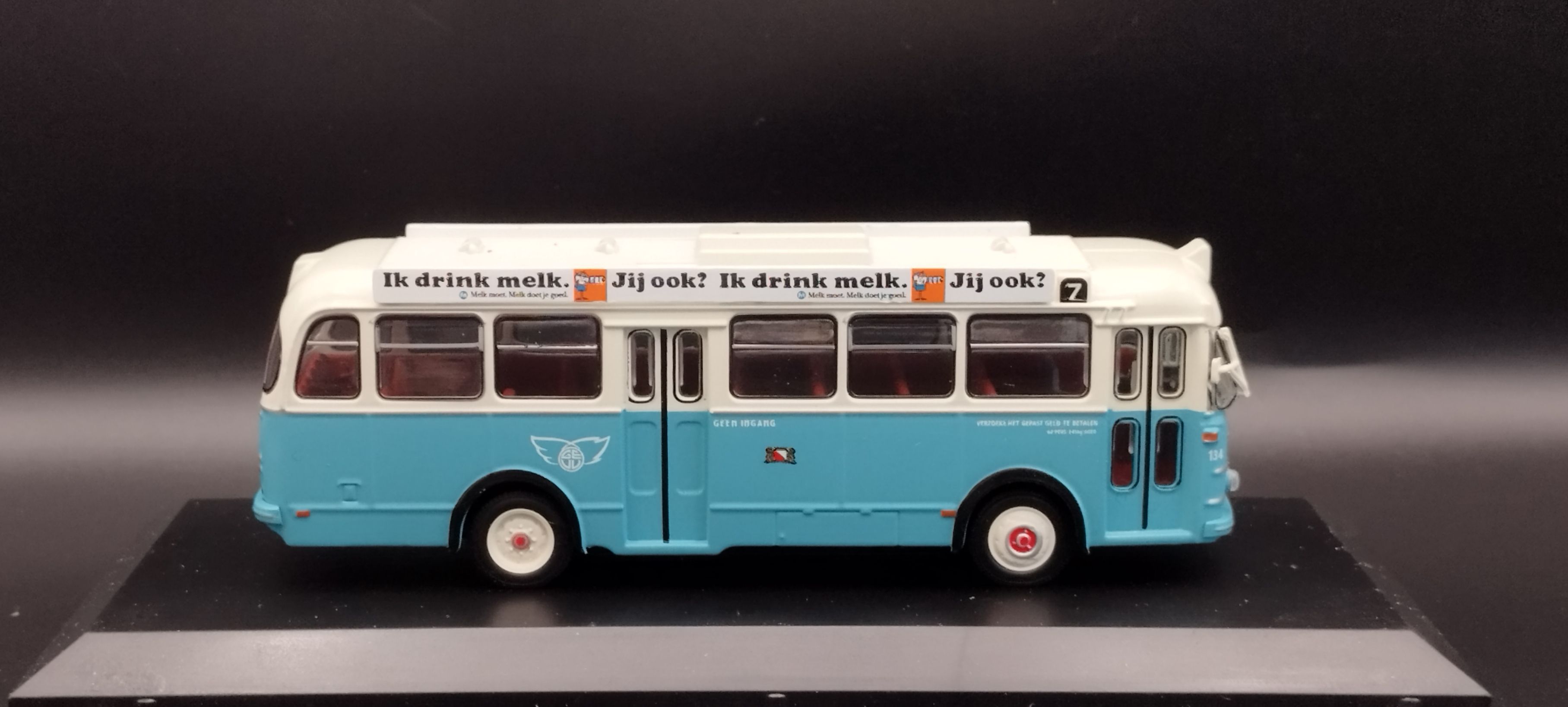 1:72 Atlas BUS Holland Coach  model nowy