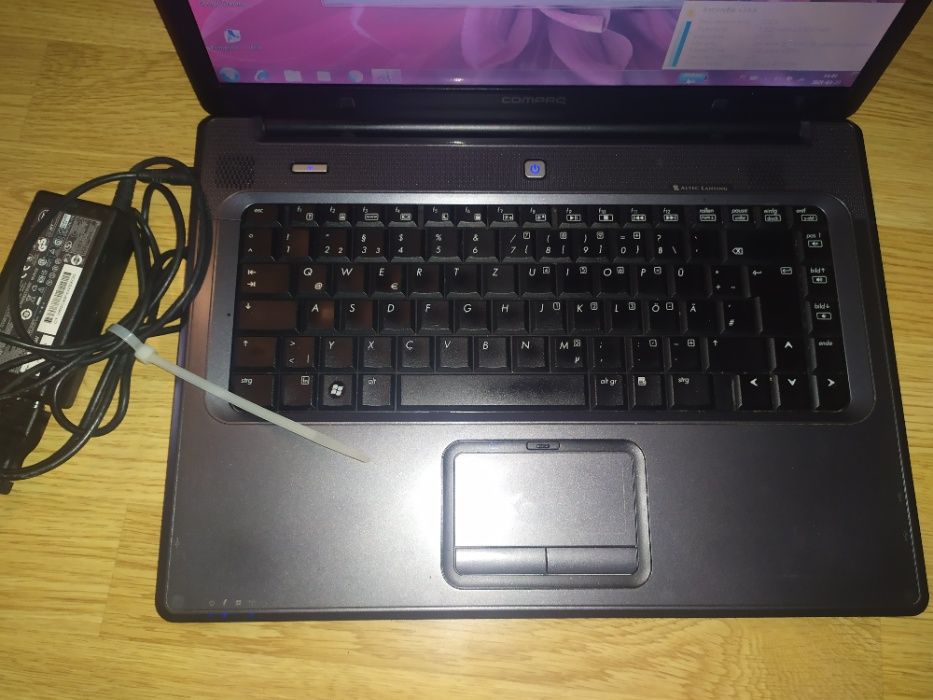 Laptop 15 HP Compaq Presario C700 Intel Pent 2x Win7 office SSD nauka