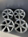 Felgi aluminiowe 19 cali 5x108 et 42,5 8J Volvo xc60 xc90