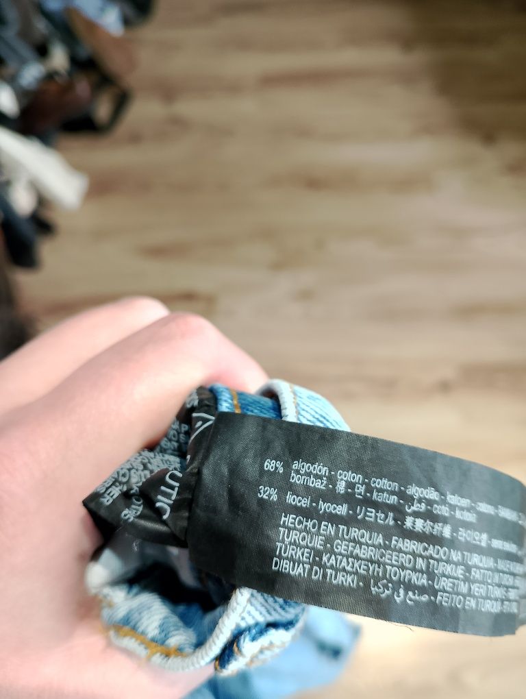 Nowe Damskie Niebieskie Spodnie Jeansowe Dżinsowe Zara Ripped Arizona