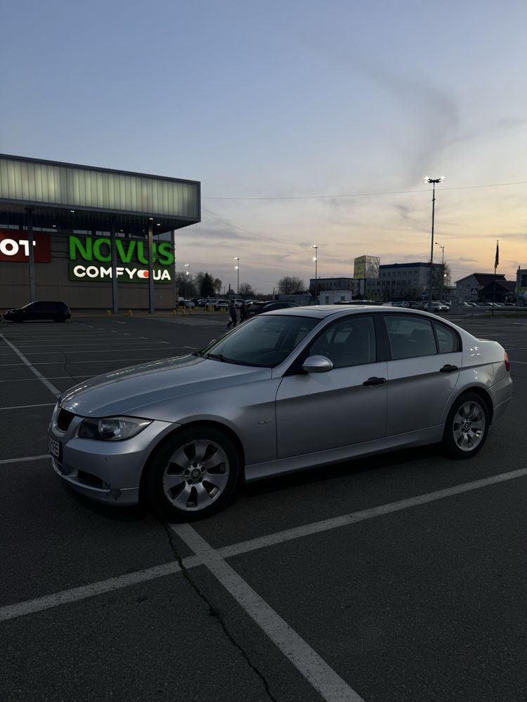 Продам авто бмв е90