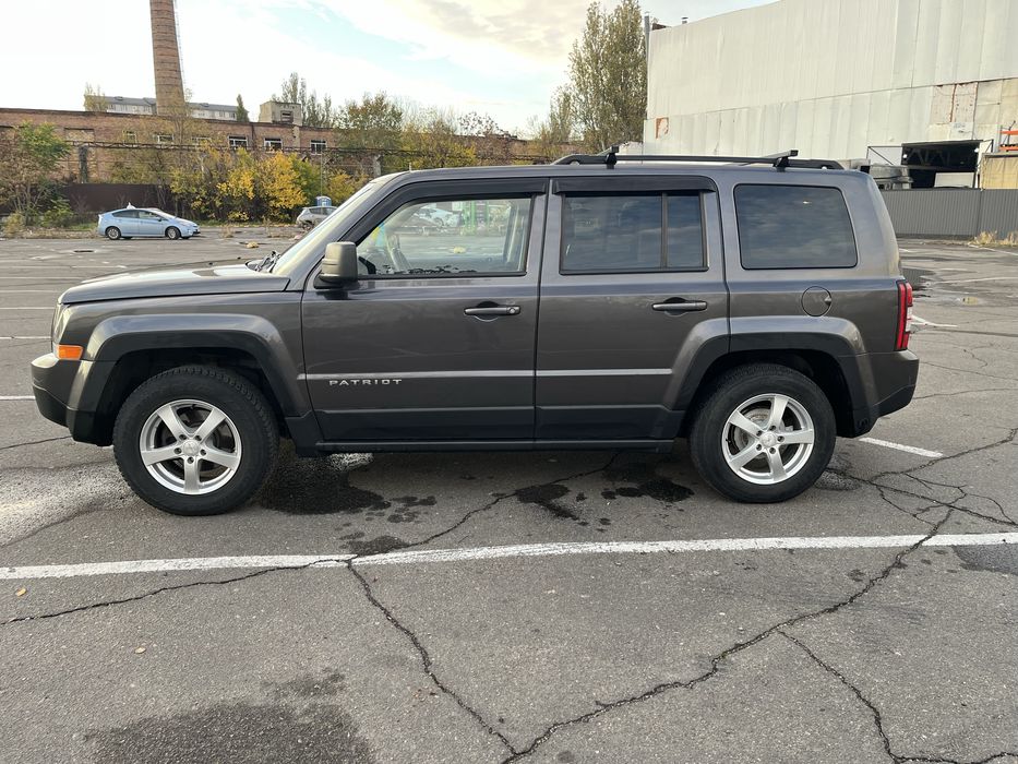 Продам авто Jeep Patriot