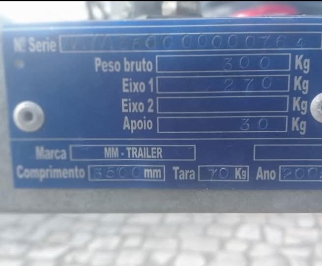 Atrelado para mota de água