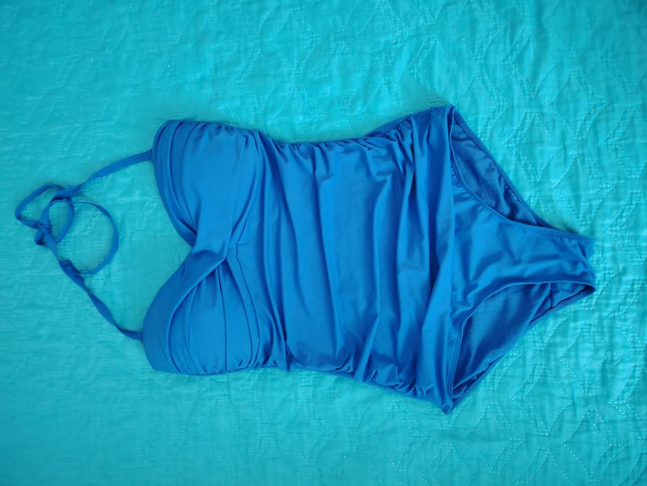 Купальник сдельный яркий синий с чашечками  46-48р M-L