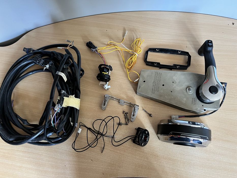 Maneta centralna Mercury Top jak nowa