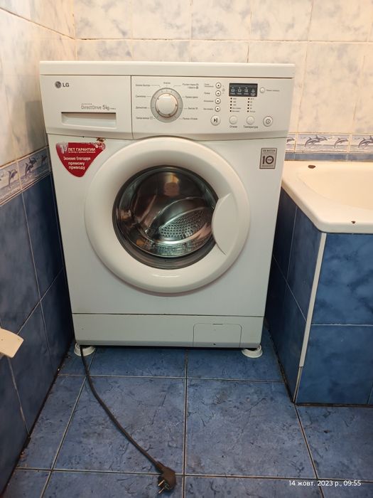 Пральна машинка LG