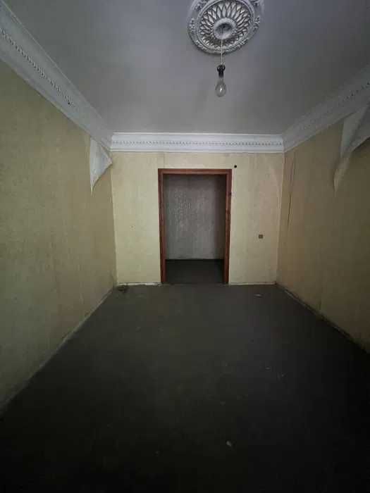 Продам 2 кімнатну квартиру! Вул. Сачко!