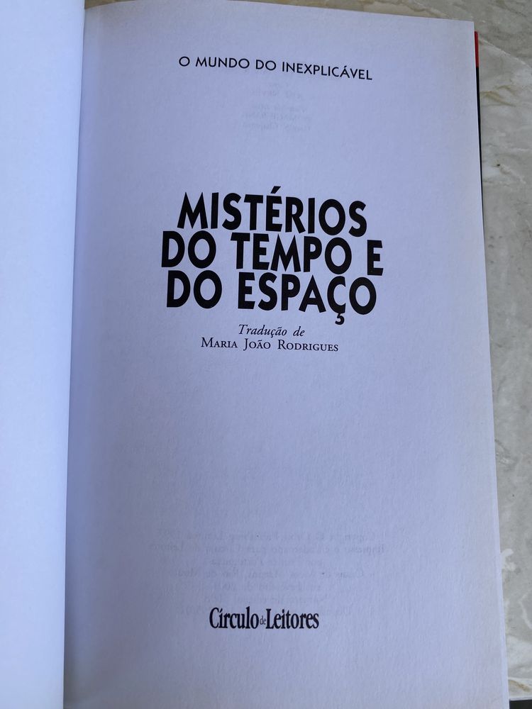 Livro Mistério do Tempo e Espaço