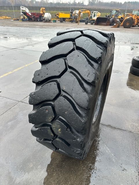 OPONA 20,5R25 michelin pełna z żelem