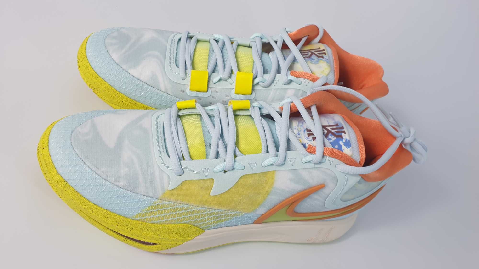 Nike buty męskie sportowe NIKE KYRIE 8  rozmiar 45,5