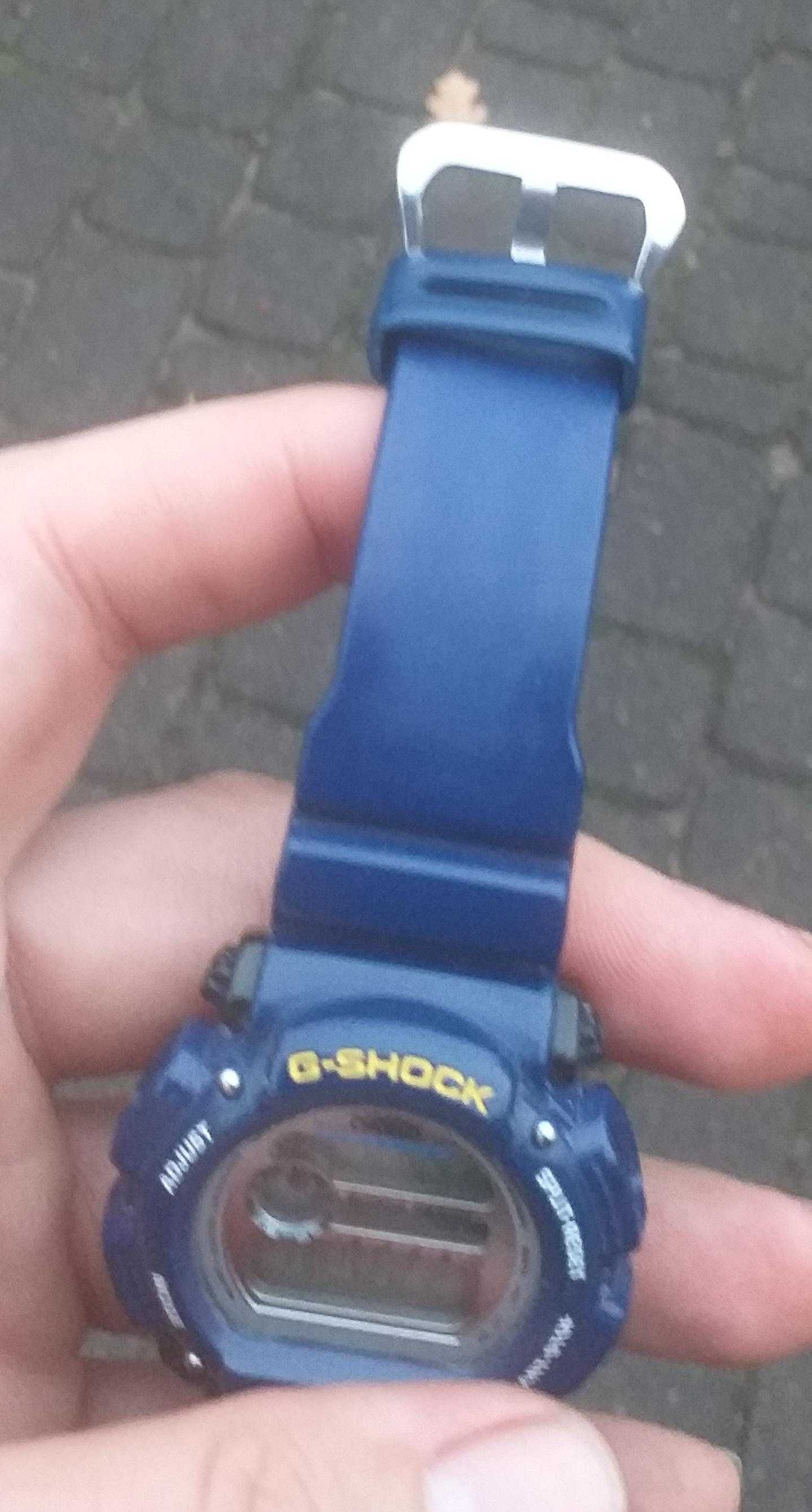 Zegarek Casio G-Shock DW-9052.