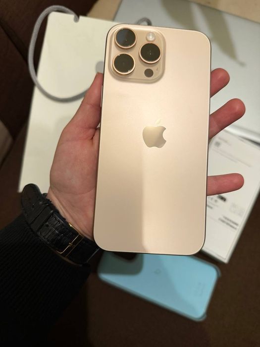 iPhone 16 Pro Max 1TB •фізична SIM, Стан ідеальний • Гарантія до 12.20