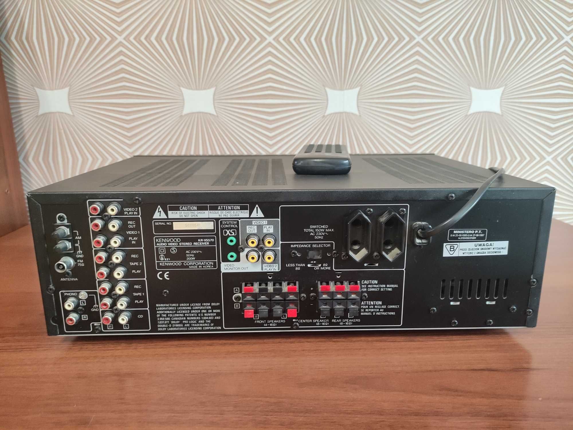 KENWOOD KR-V5570 amplituner