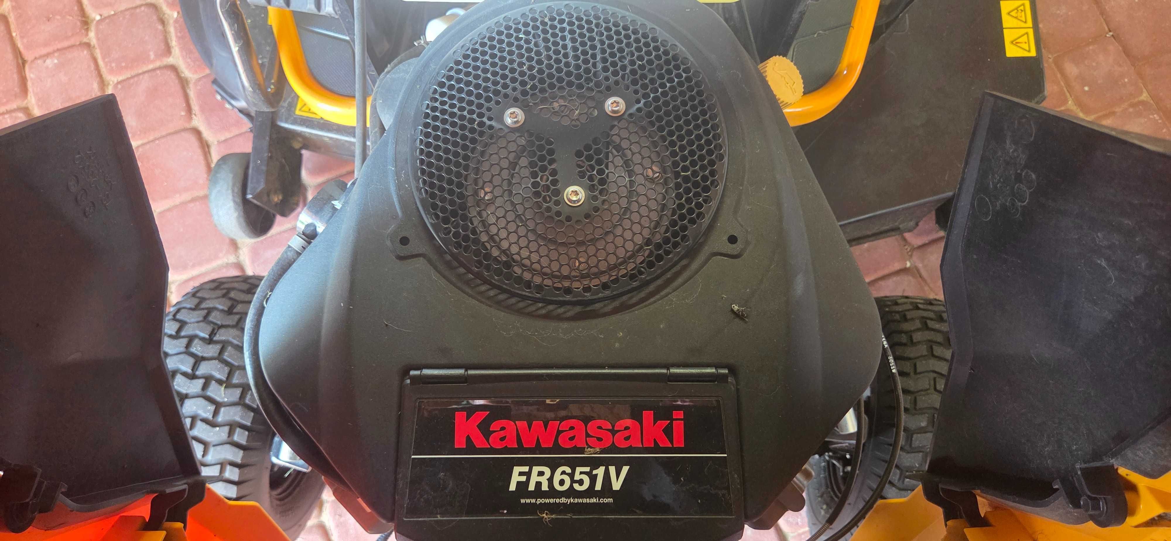 Traktorek ogrodowy Cub Cadet XT2 QS117+pług+przyczepka+łańcuchy nakoła