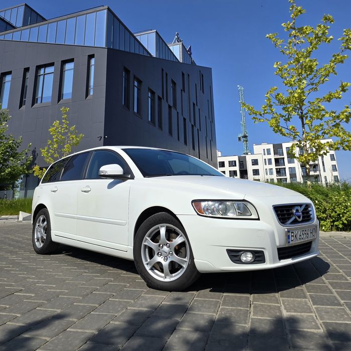 Volvo V50 2.0 D3 автомат Aisin 2012