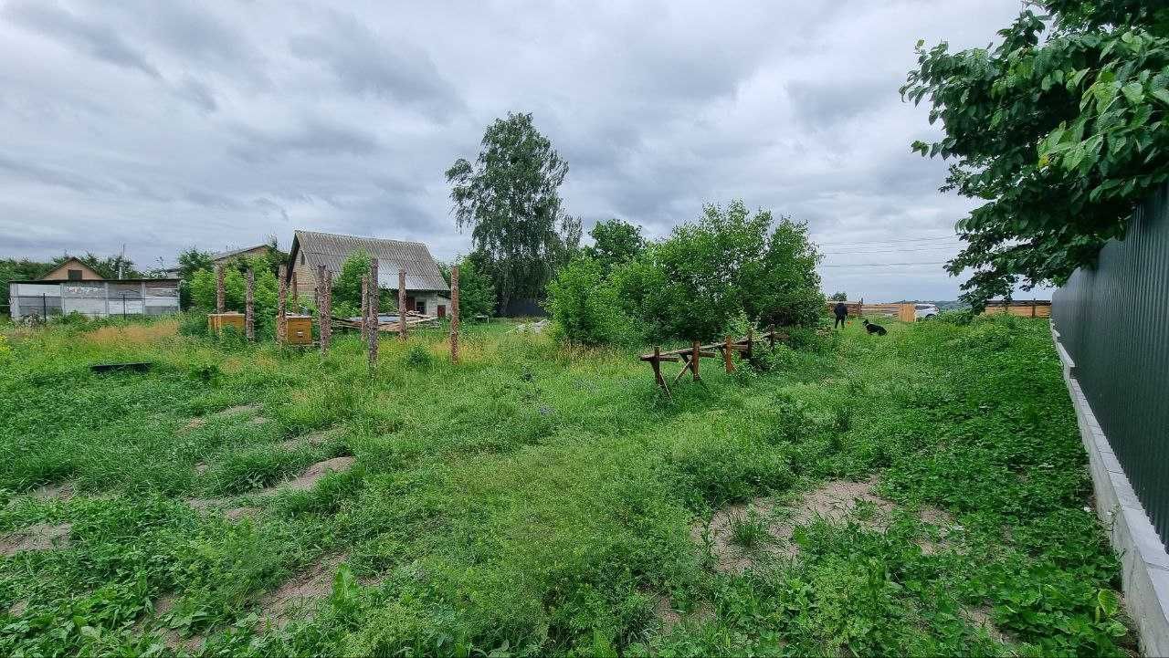 Белогородка участок 48 соток (24+24) возле р. Ирпень и Леса.