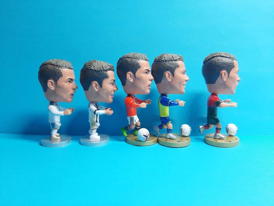 Ігрові фігурки футболіста Кріштіану Роналду