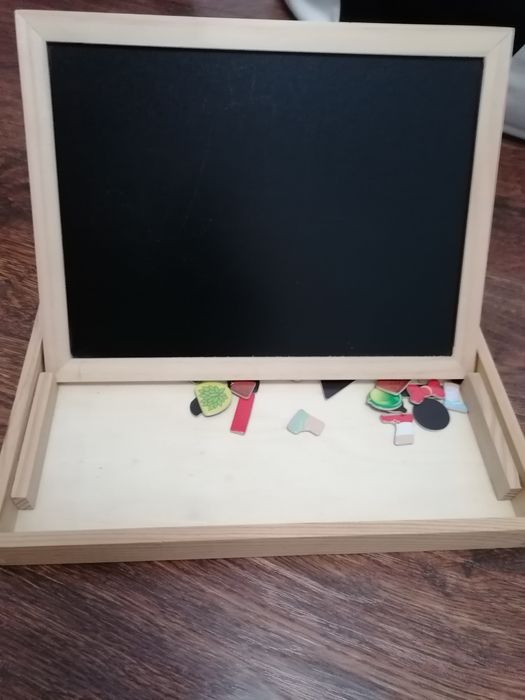 Tablica magnetyczna kredowa drewniana