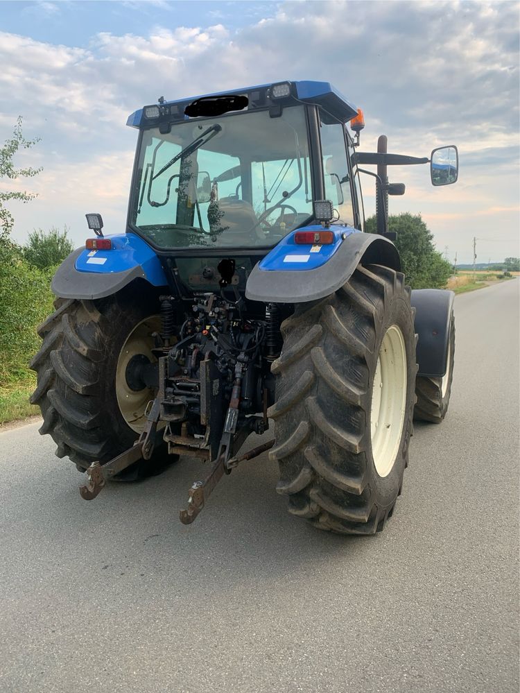 New Holland TM 150