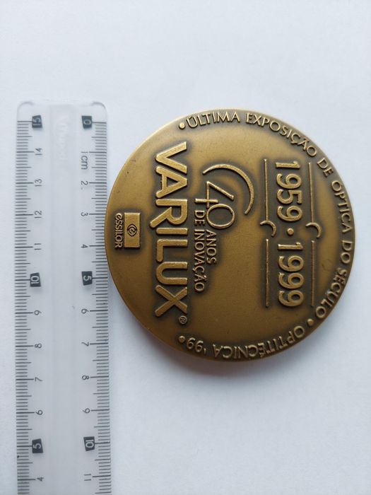 Medalha/Medalhão comemorativo da Varilux