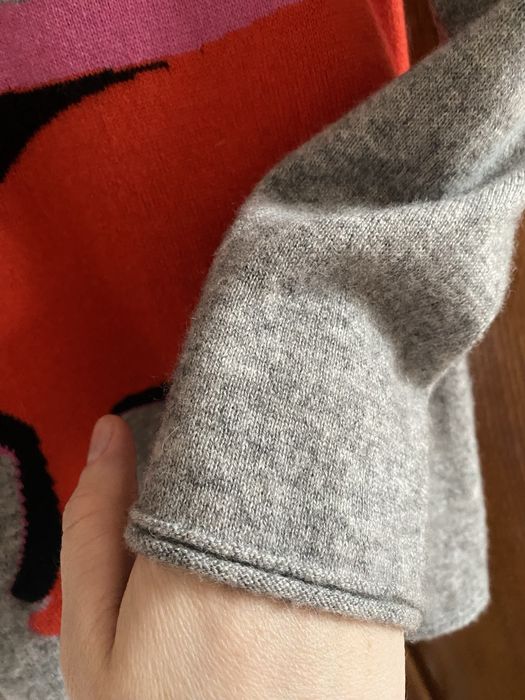 Жіночий кашеміровий светр Marc Cain сірий