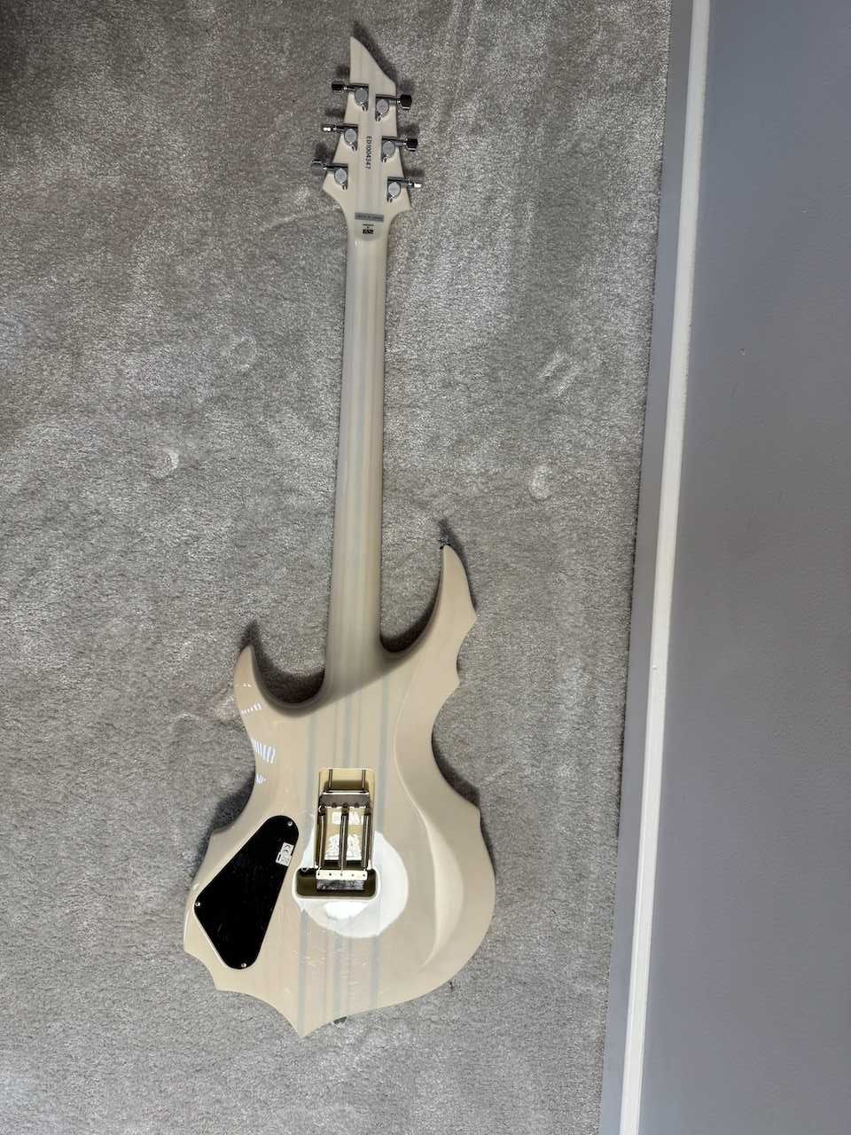 ESP Edwards E-FR-130GT – Japan, jak ESP Forest