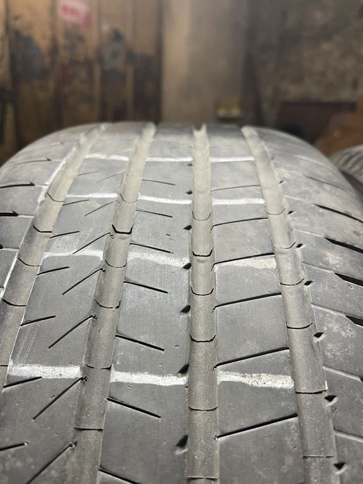 Літня гума 245 50 20