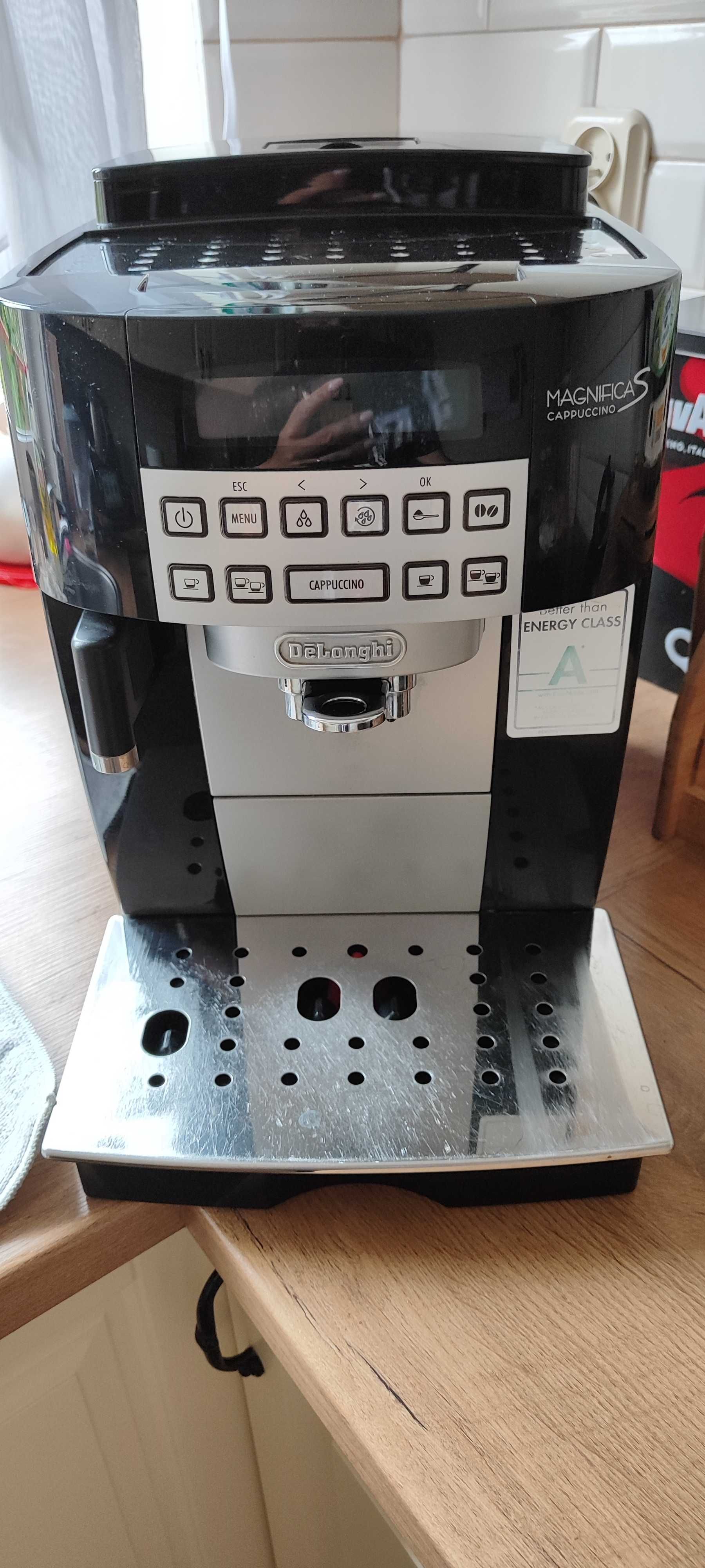 Ekspres DeLonghi MagnificaS