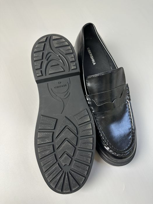 Чоловічі лофери Bershka size 43