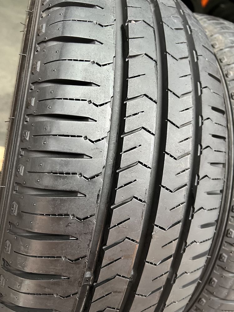 Шины летние 2шт 205/65/R15c Nexen Roadian CT8