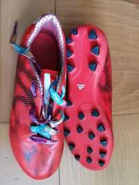 Piłkarskie buty Adidas 37